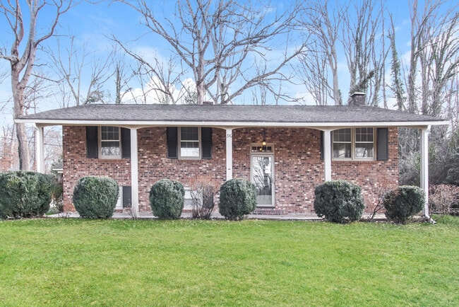 Building Photo - 310 Anchor Dr