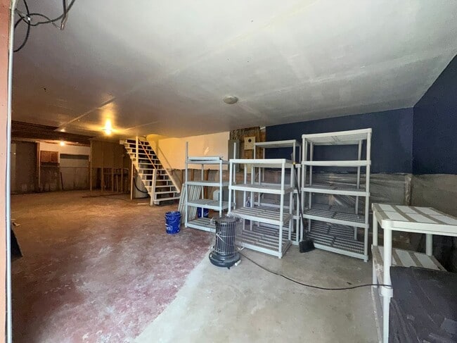 Building Photo - 227 Image Dr