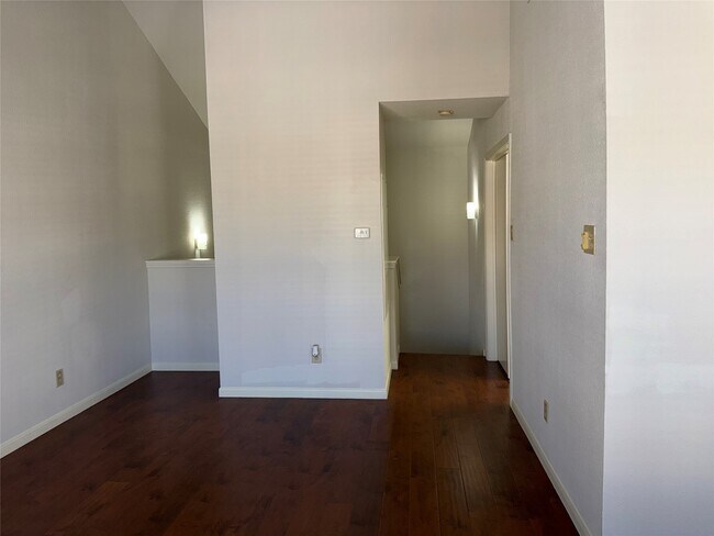 Building Photo - 2121 El Paseo St