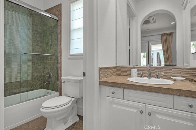 Building Photo - 8001 S Ocean Bluff Dr