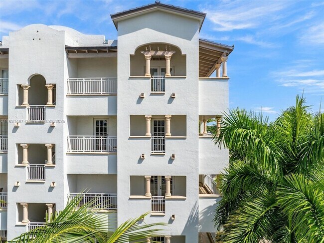Building Photo - 1415 Sunset Harbour Dr