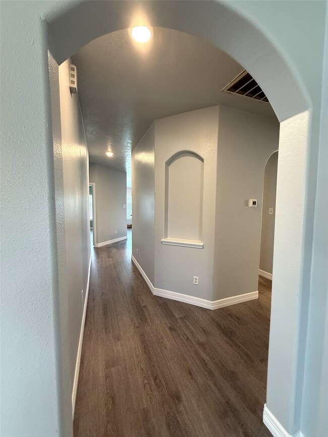 Building Photo - 850 Saltcreek Bend Ln
