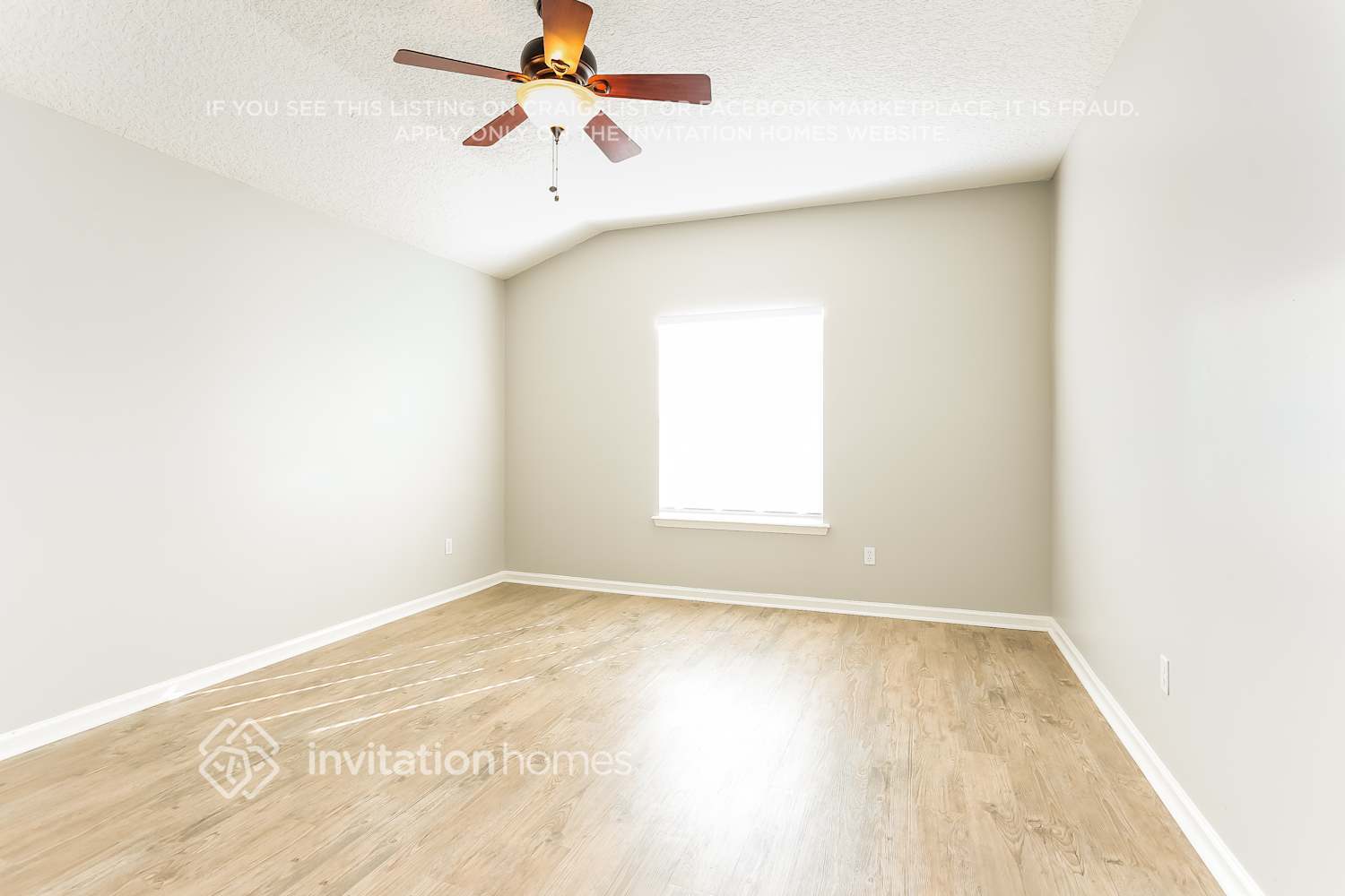 Building Photo - 9220 Hawks Point Dr