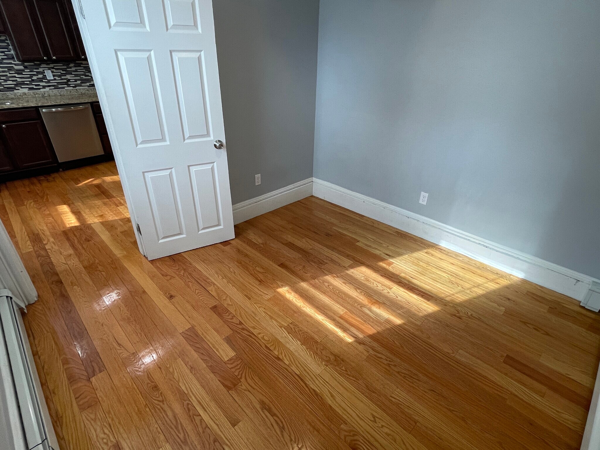 Building Photo - 233 Broadway