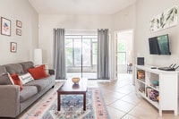 Building Photo - 134 Lakepointe Cir