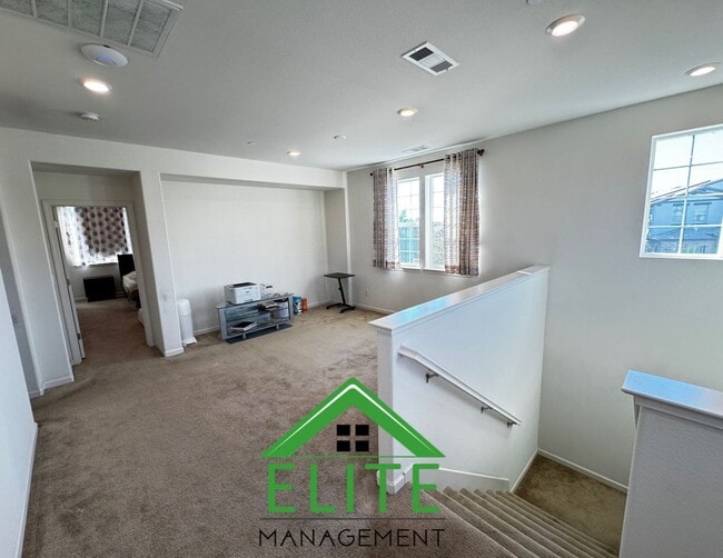 Building Photo - Welcome to this Immaculately Maintained Re...