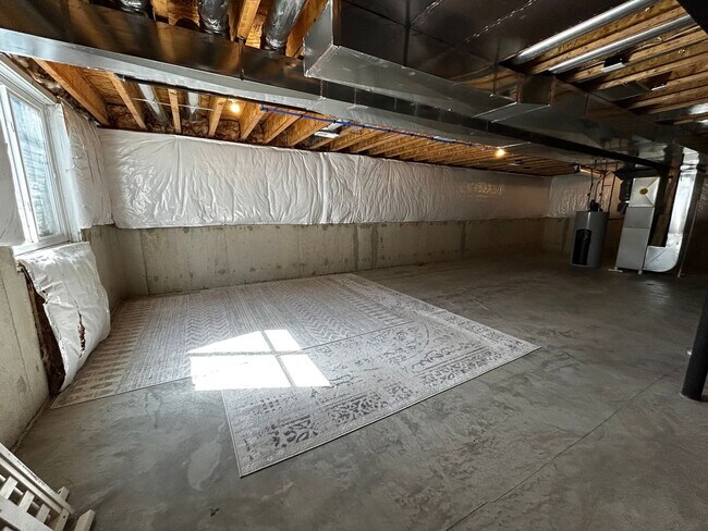 Building Photo - Beautiful 3 Bedroom Home for Rent