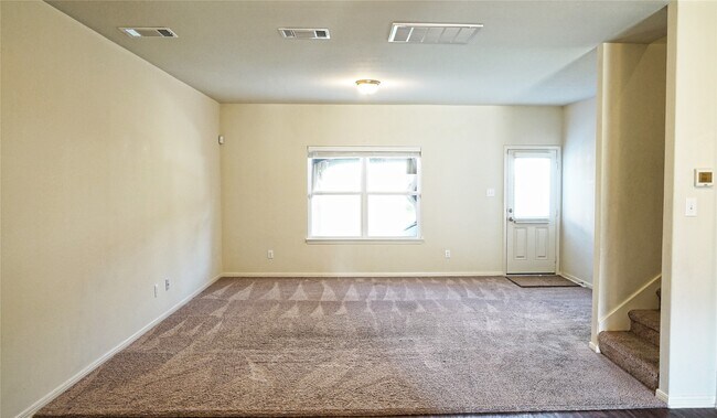 Building Photo - 10510 Pine Landing Dr