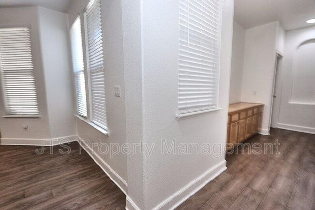 Building Photo - 150 Allaire Cir