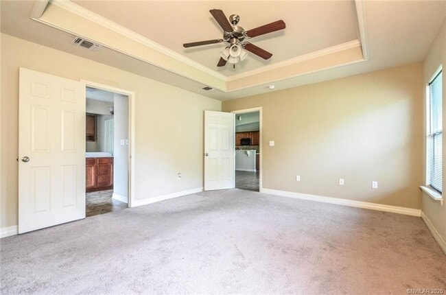 Building Photo - Savannah Place 3 Bed 2 Bath