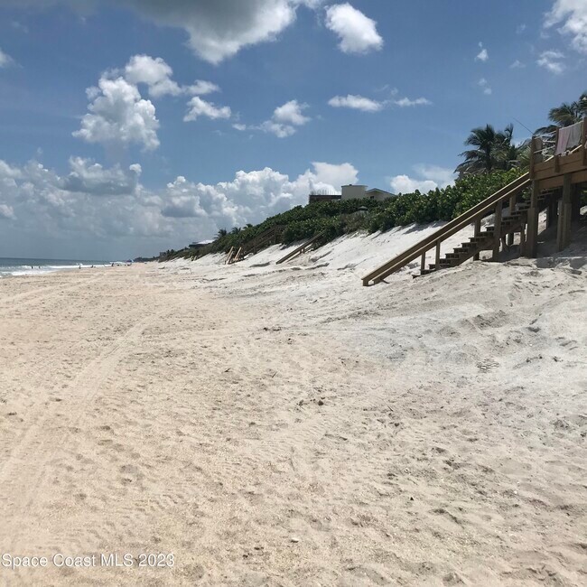 Building Photo - 136 Atlantic Dr