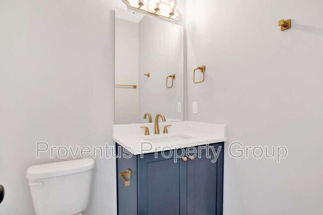 Building Photo - 1020 N D St