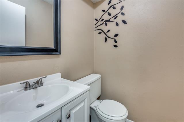 Building Photo - 2440 Briarcliff Dr