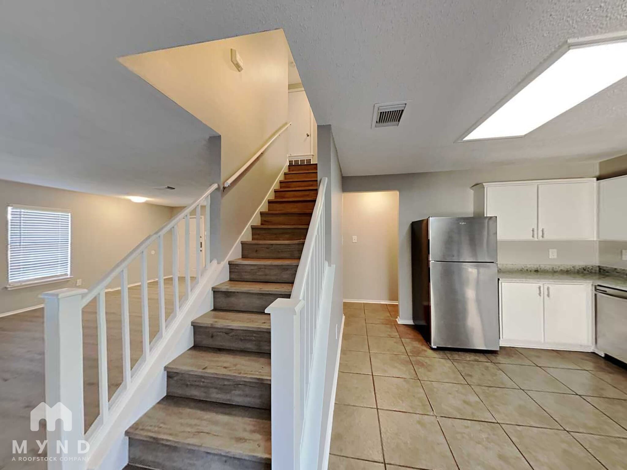 Building Photo - 9703 Cameron Creek