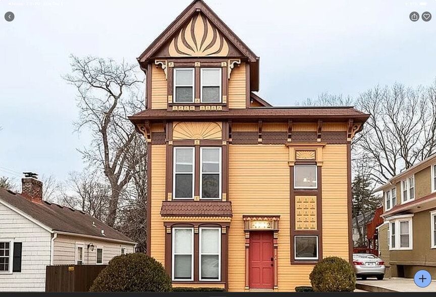 Building Photo - 4742 Jarboe St