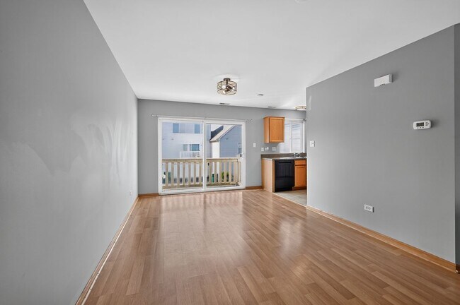 Building Photo - 2632 Canyon Dr