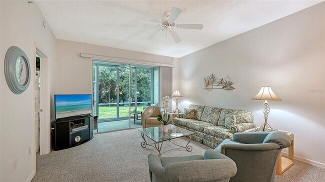 Building Photo - 8750 Olde Hickory Ave