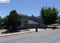 Building Photo - 545 Limoneria Ave