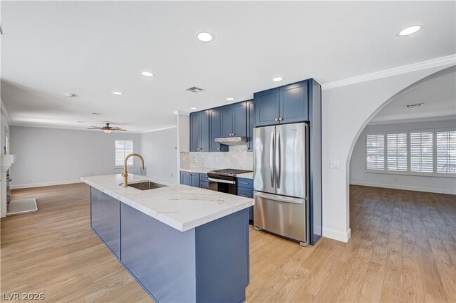 Building Photo - 2704 Fire Water Ct