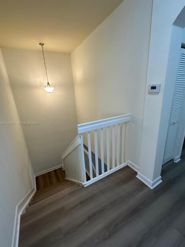 Building Photo - 12444 Emerald Creek Manor