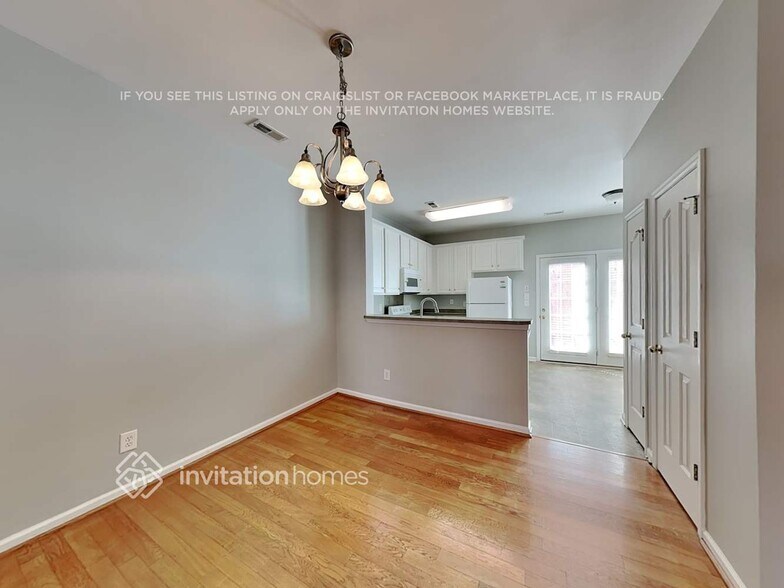 Building Photo - 6930 Creft Cir