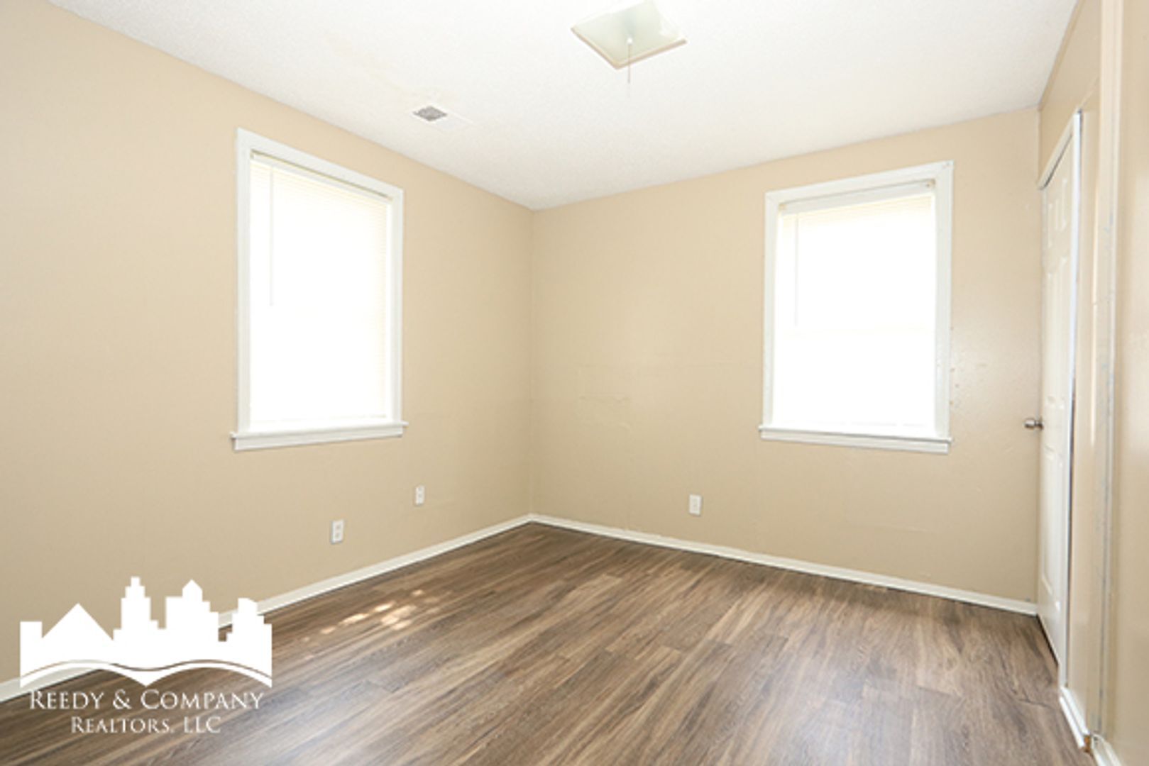 Building Photo - 416 Carbon Cove