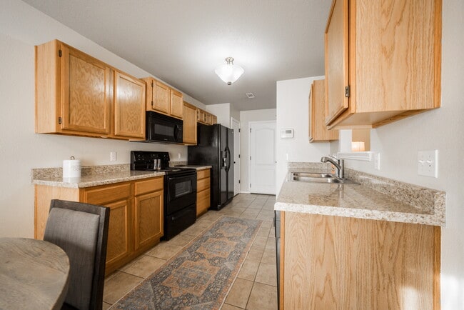 Building Photo - 4357 Beacon Ct