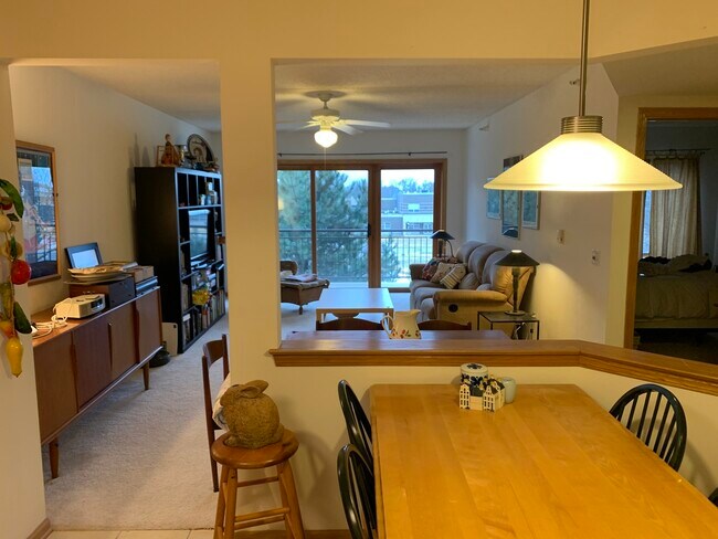 Building Photo - 5105 Madison St