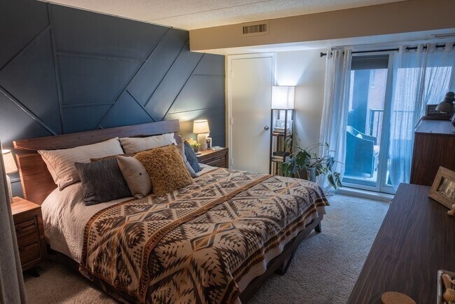 Building Photo - 60 Rantoul St