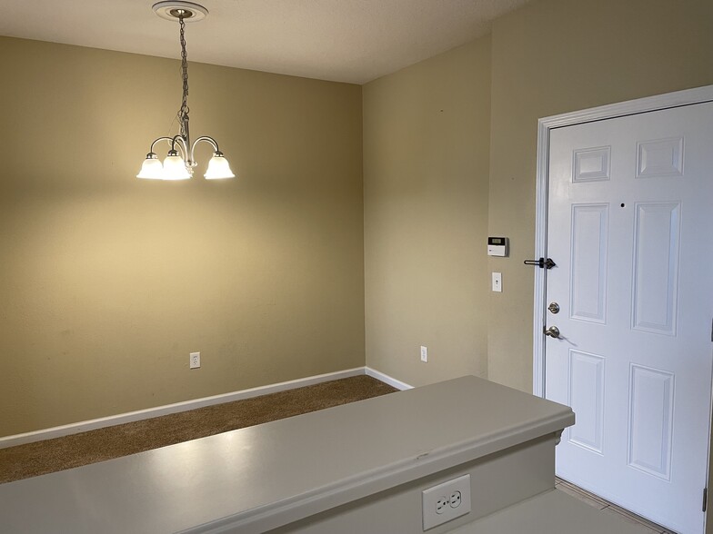 Building Photo - 11251 Campfield Dr