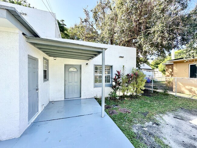 Building Photo - 1278 NW 44th St