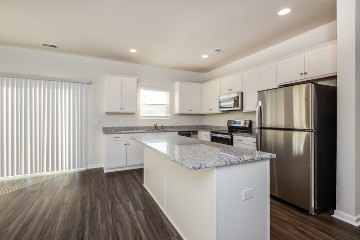 Building Photo - 108 Shire Dr