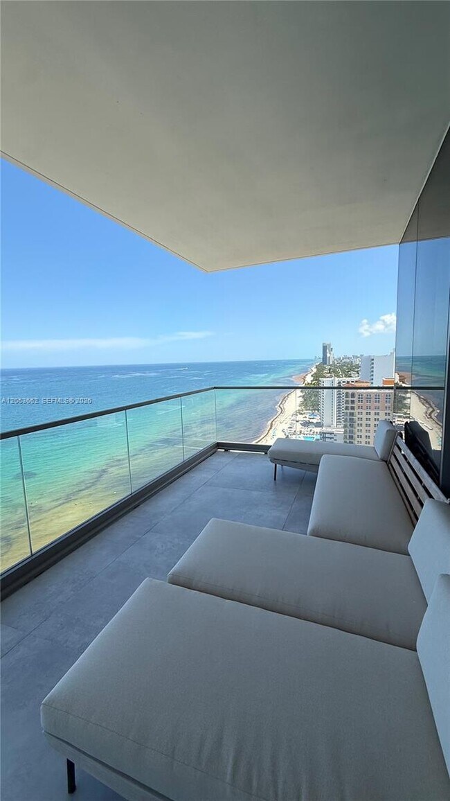 Building Photo - 2000 S Ocean Dr