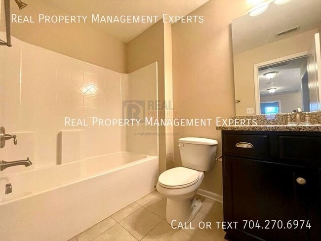 Building Photo - 3233 Elyse Manor Ct