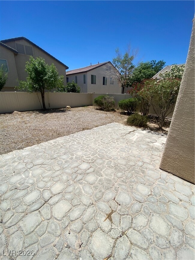 Building Photo - 4417 Laguna Garden Ave