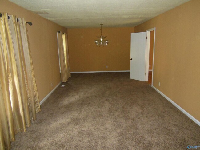 Building Photo - 1725 Millican Pl NW