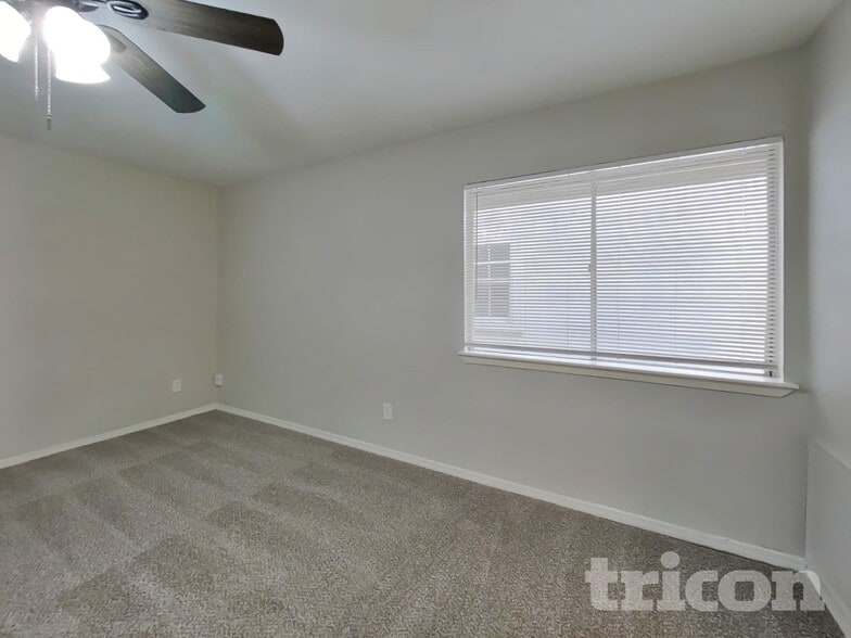 Building Photo - 4422 Monteith Dr