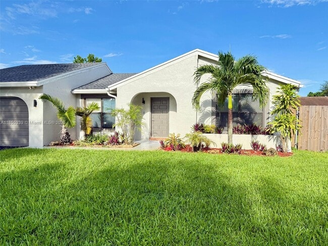 Primary Photo - 5259 SW 117th Ave