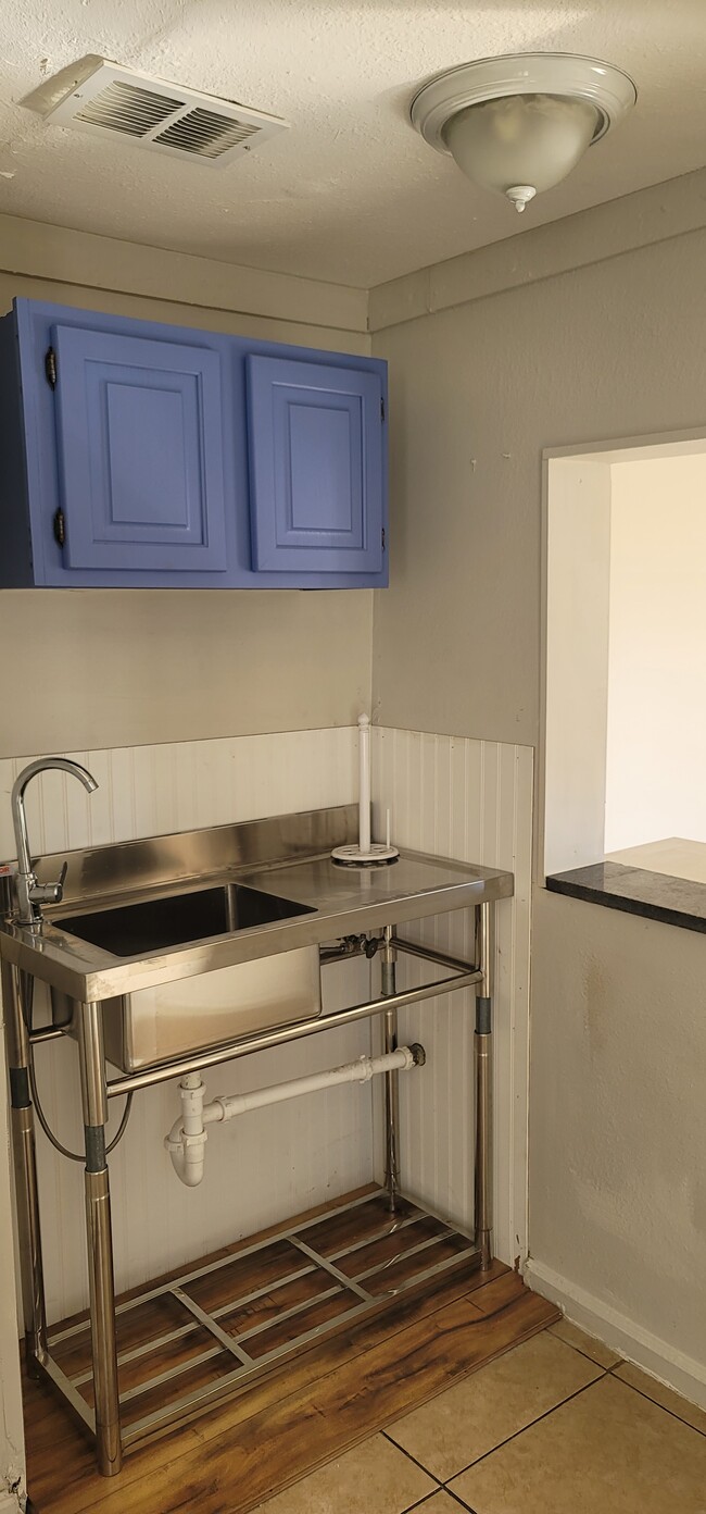 Building Photo - 3257 57th Ave N