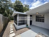 Building Photo - 3151 Bloomingdale Villas Ct