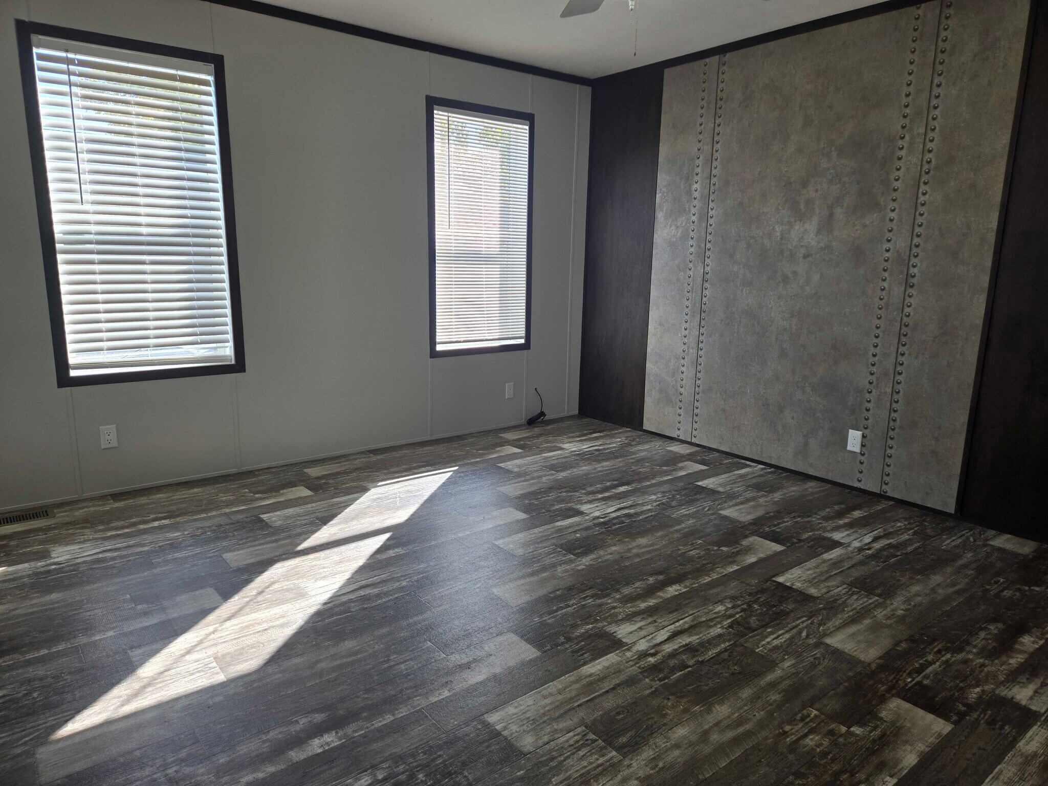 Building Photo - 3510 N 9th St