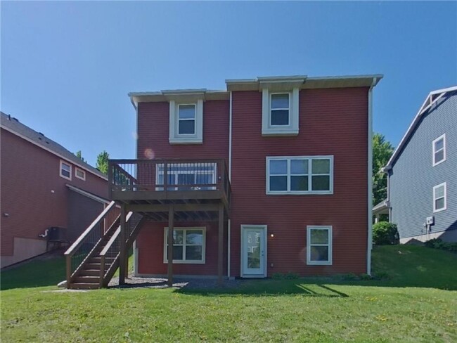 Building Photo - 3947 Valencia Ln