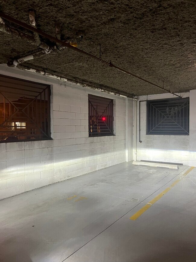 Building Photo - 5903 Jefferson St