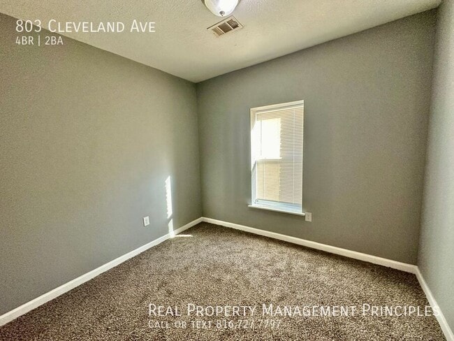 Building Photo - 803 Cleveland Ave.