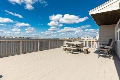 Building Photo - 4 28th St