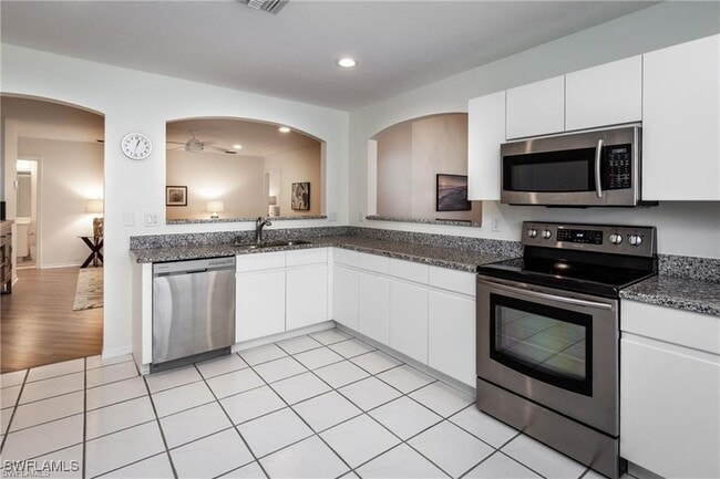 Building Photo - 100 Diamond Cir