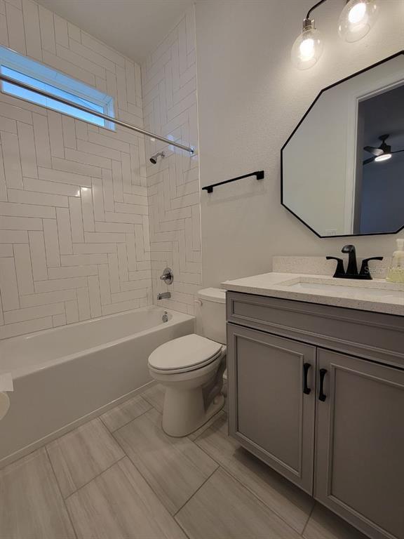 Building Photo - 7708 Paradiso Dr