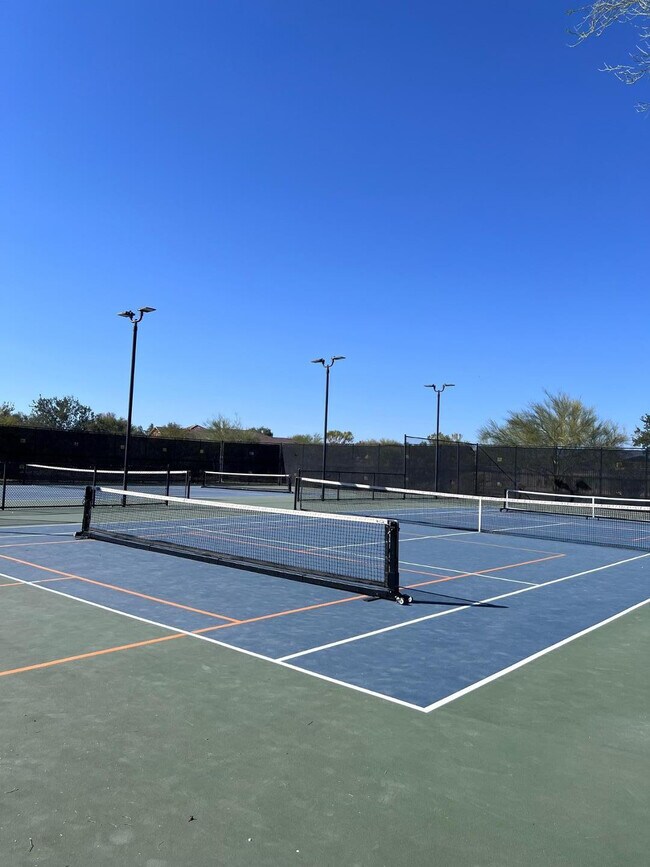 Building Photo - 2367 W Jake Haven