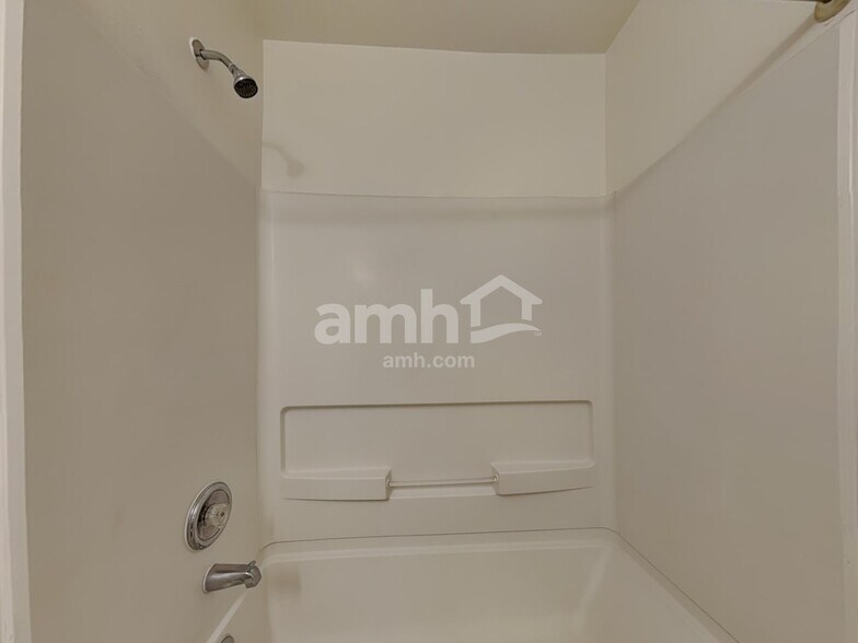 Building Photo - 19715 Hidden Shadow Ln