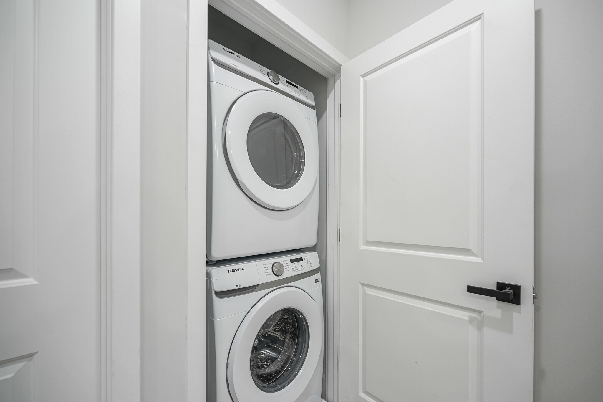 Building Photo - 2117 S 4th St